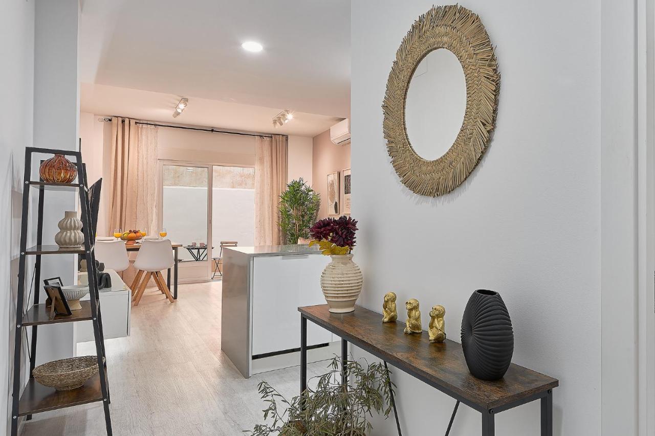 Mareva Apartment Malaga Exterior photo