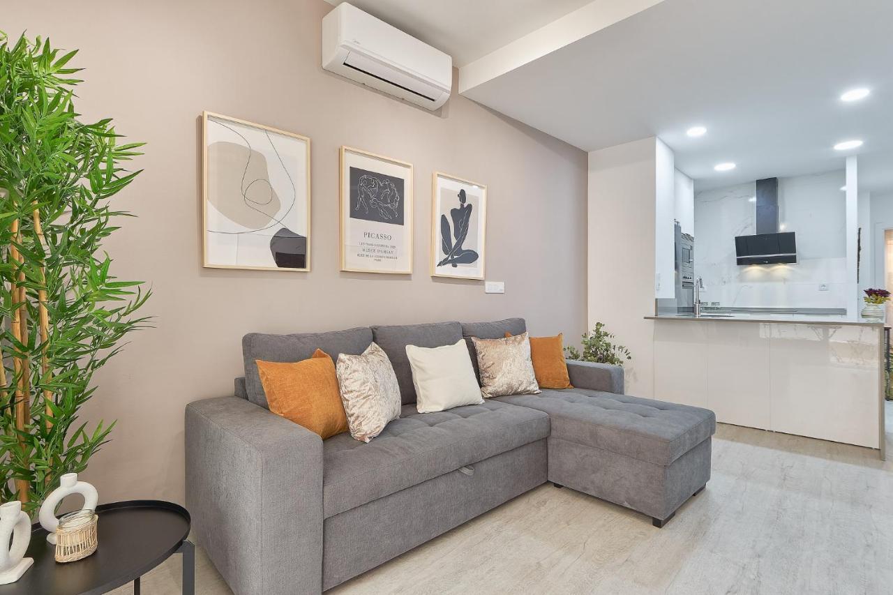Mareva Apartment Malaga Exterior photo